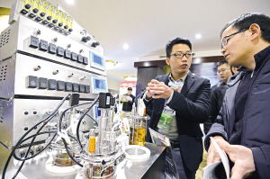 第八屆中國工業(yè)生物技術發(fā)展高峰論壇在新區(qū)隆重舉行，共繪生物技術開發(fā)新藍圖